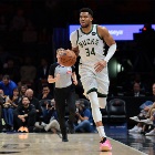 字母哥没参与雄鹿选帅！他和球队高层没任何沟通