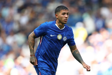 英足情报：切尔西主力边锋，利兹联主力后腰都赛季报销！