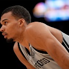 会复出吗？文班亚马因脑震荡保护协议 G4仍然出战成疑