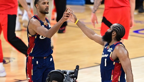 巴克利：骑士全是老好人没有狠角色 米切尔&哈登很稳但双塔太软