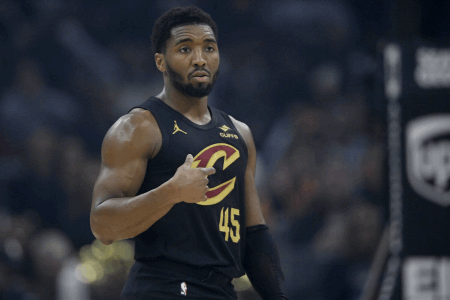 周三305NBA季后赛推荐：骑士VS活塞