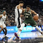 NBA名记爆料：字母哥更想去东部争冠队而不是西部
