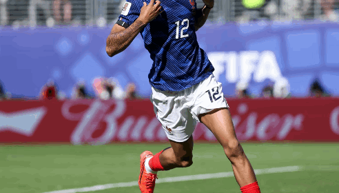 世界杯-法国3-1塞内加尔 姆巴佩双响巴尔科拉替补建功奥利塞助攻