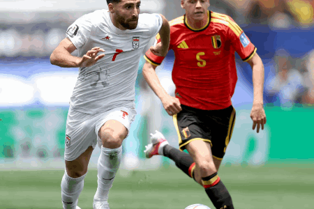 世界杯-十人比利时0-0伊朗 贝兰万德神扑塔雷米进球被吹+造直红