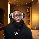 杰伦·布朗：我期待一步一个脚印地赢得尊重！