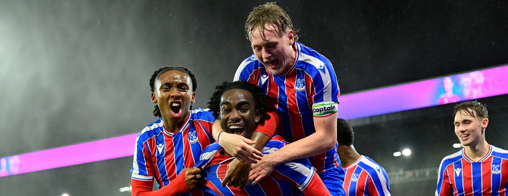 英超情报：水晶宫主力边锋养伤影响大，富勒姆仅2 老伤缺席