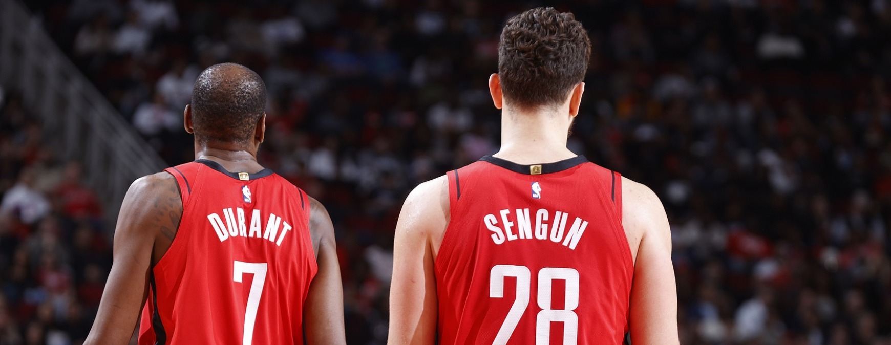 NBA情报：杜兰特达成队史纪录，威少上场状态回暖